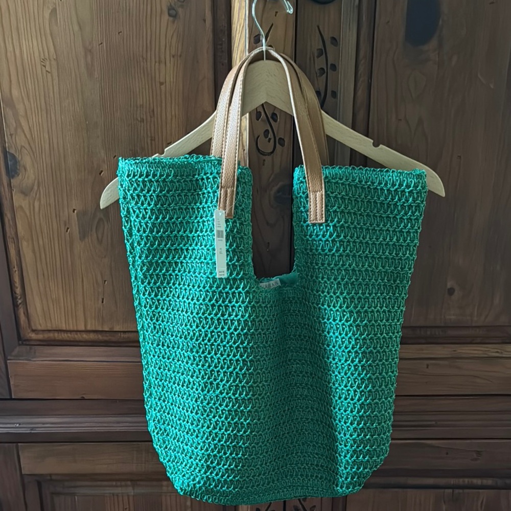 NWT Anthropologie Shireah “The Lido” Green Woven Tote Bag with Tan Handles